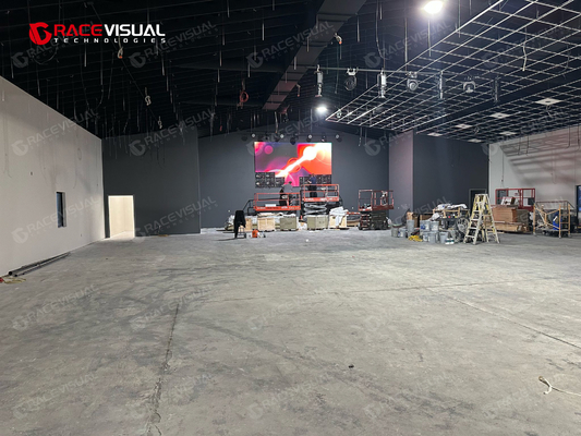 Yüksek Yeniden Yükleme Hızı 7680Hz İç mekan P2.5mm Sabit LED Ekranı 640×480mm Duvar Montajlı Panel