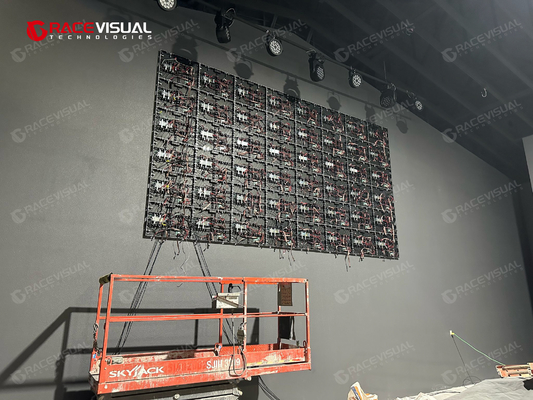 Yüksek Yeniden Yükleme Hızı 7680Hz İç mekan P2.5mm Sabit LED Ekranı 640×480mm Duvar Montajlı Panel
