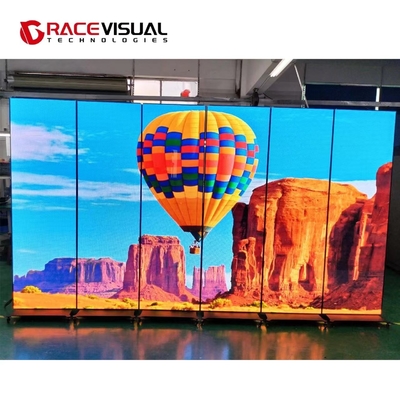 P2.5 640x1920mm İç mekan LED Poster Ekranı Ultra Yüksek Tanım Geniş Görme Açısı Ticari Sunumlar İçin