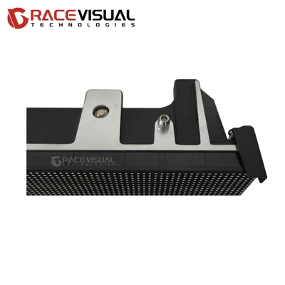 ORA'lar -30°C Hayatta Kalma LED Duvarlar IP65 Yağmur geçirmez 4500Nits Açıklık 500mm Yaratıcı Eğimler 20 Yüklü Rigging Beklenen ömür süresi 100000h